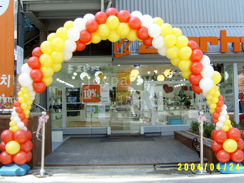 오렌지꽈배기아치(울산풍선아치출장설치)
