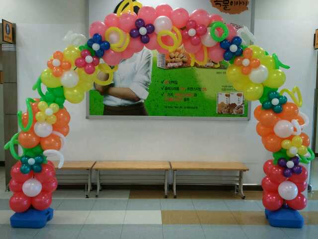 화려한꽃아치 (울산풍선아치출장설치)