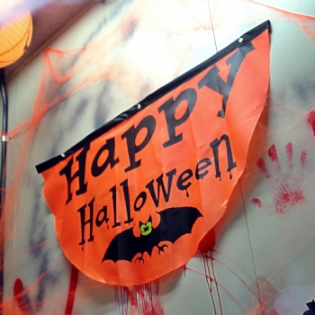 반달모양 해피할로윈배너